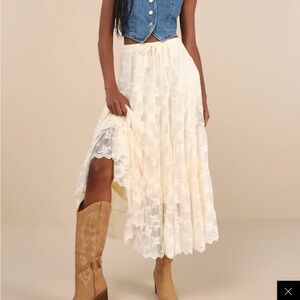 Lulu maxi skirt